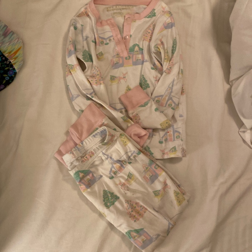 TBBC sleigh bells and pastels with palm beach pink size 5 pajamas